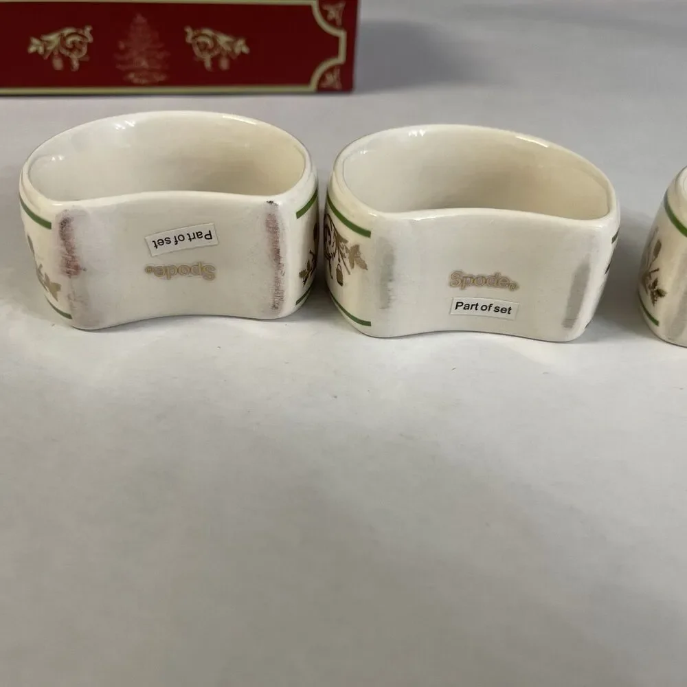 Spode napkin rings